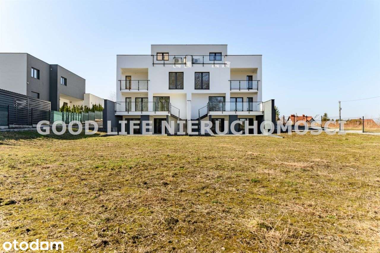 Przestronne Bliźniaki 345,94 M2 / Św. Marcina
