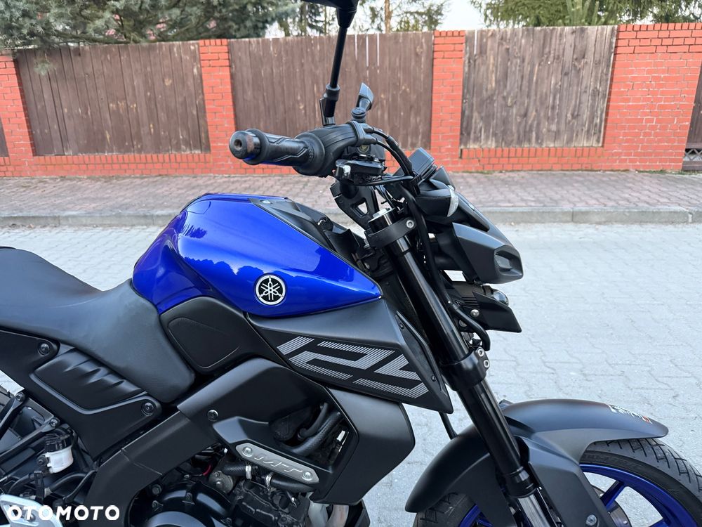 Yamaha MT - 8