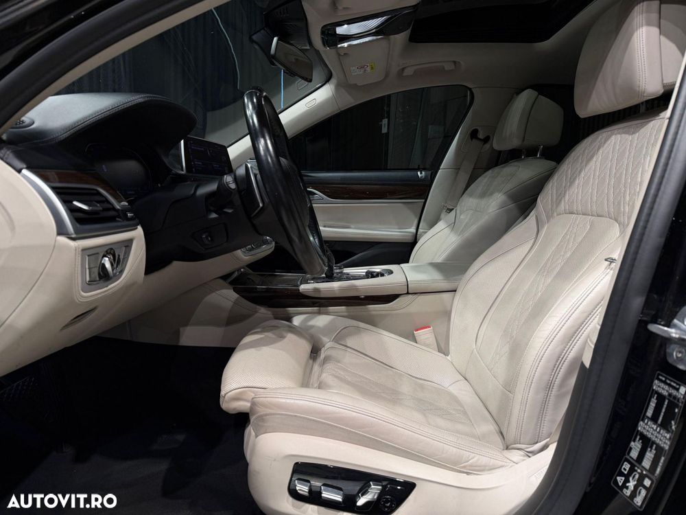 BMW Seria 7 740Ld xDrive - 25