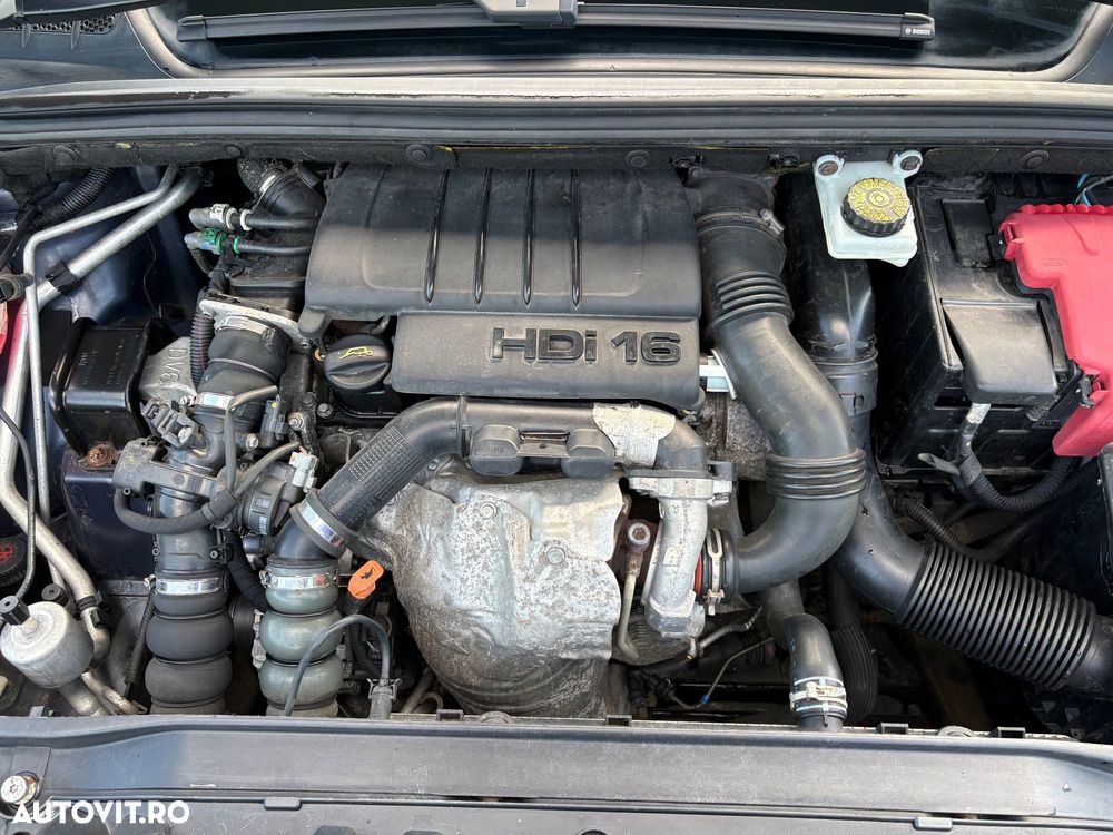 Peugeot 308 - 13