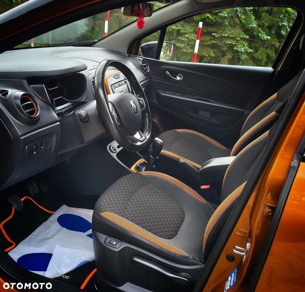 Renault Captur - 23
