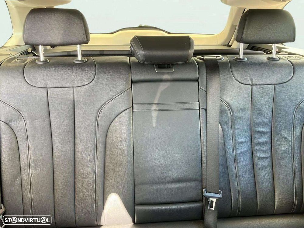 BMW 520 d Auto - 16