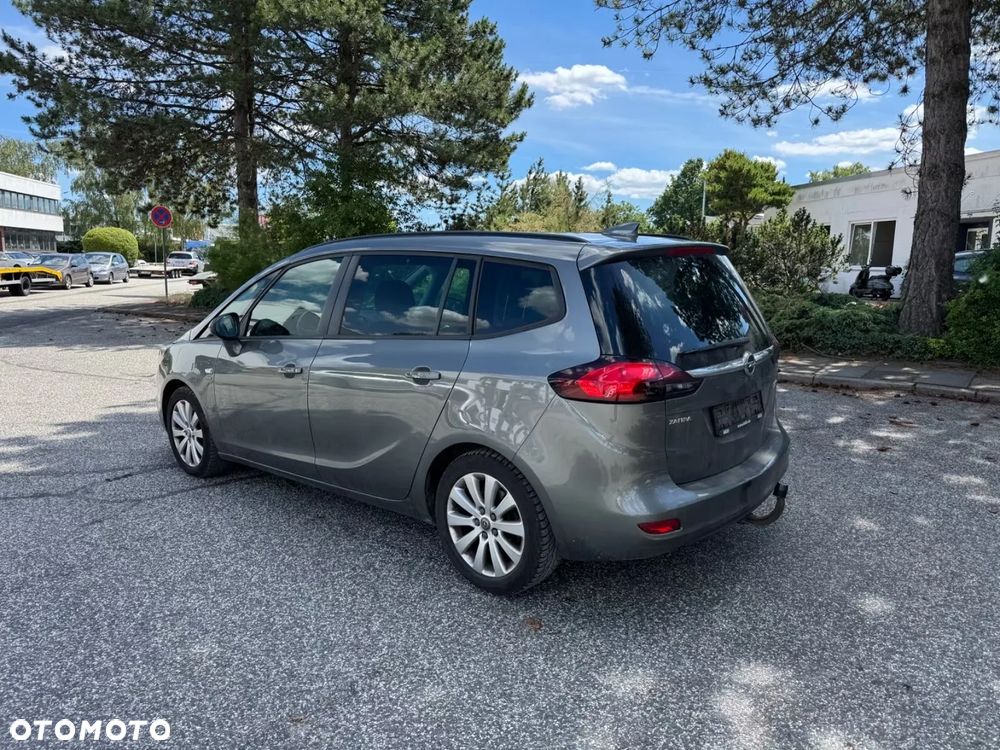 Opel Zafira 1.4 T Cosmo - 4