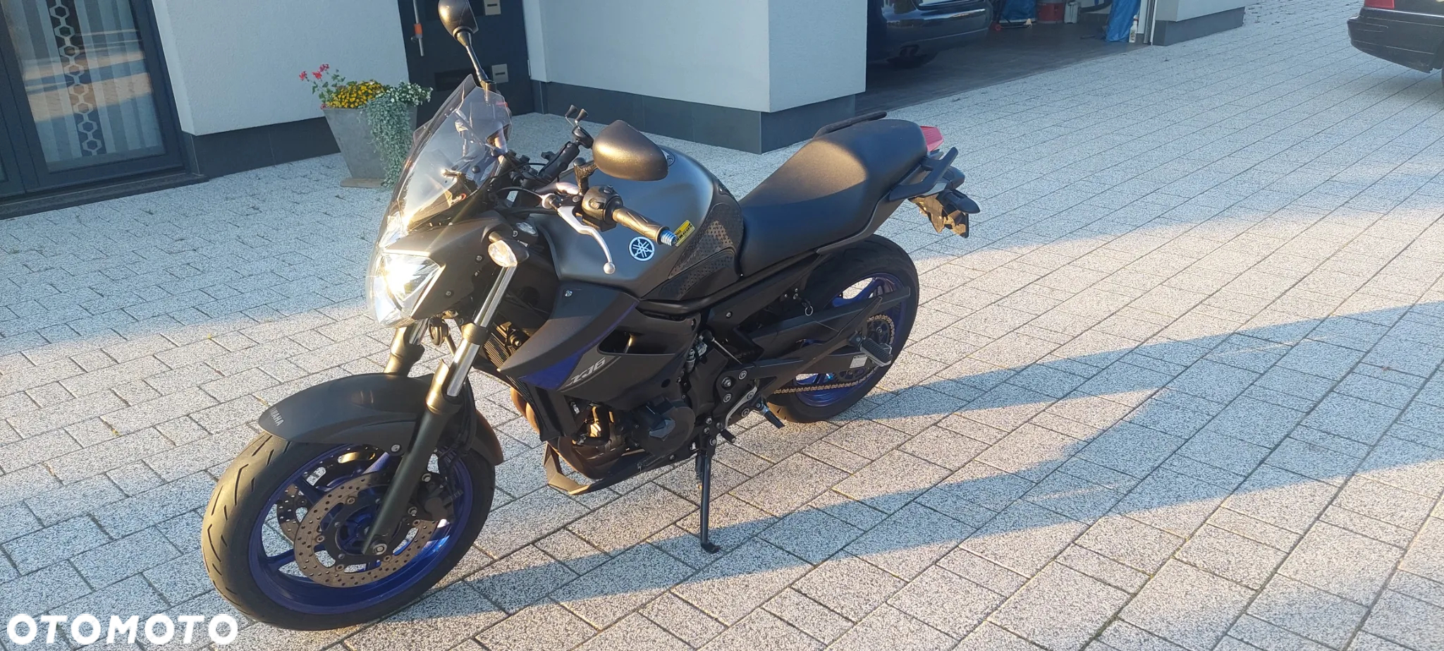 Yamaha XJ - 8