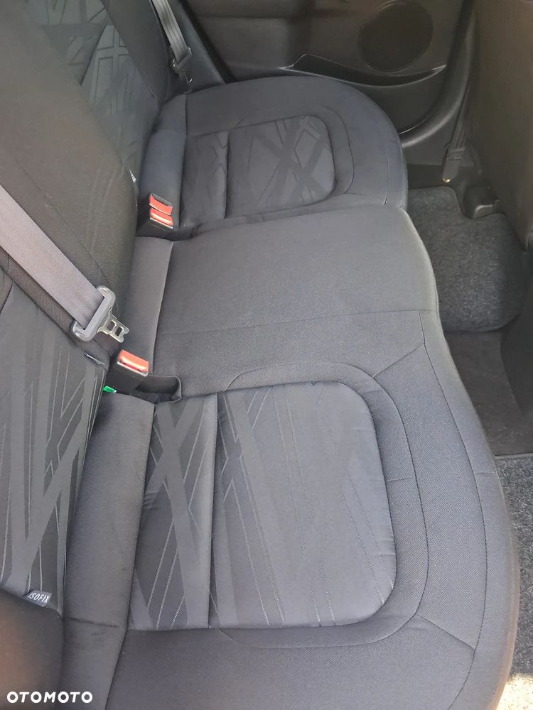 Kia Ceed 1.6 CRDi L - 10