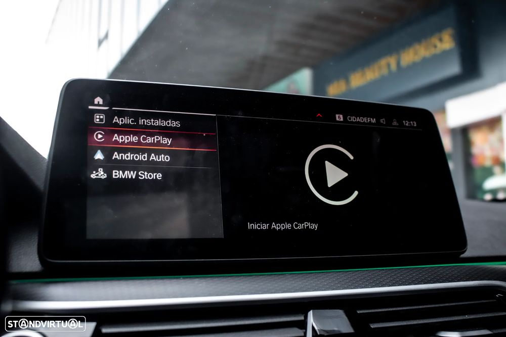 BMW 530 e Pack Desportivo M - 48