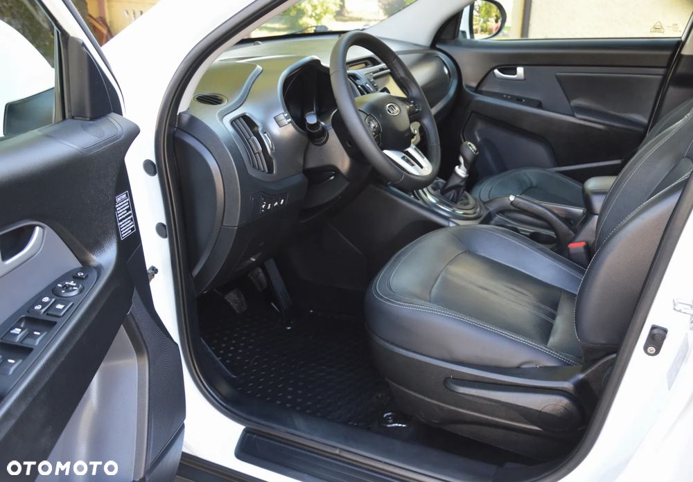 Kia Sportage - 13