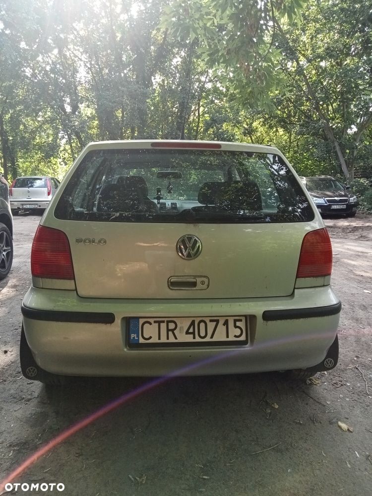 Volkswagen Polo - 4