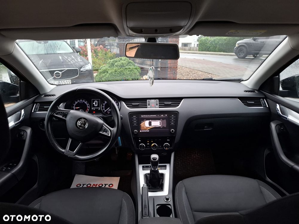 Skoda Octavia 2.0 TDI SCR Ambition - 17