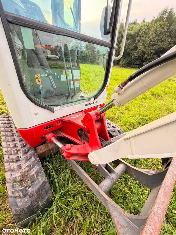 Takeuchi Tb216 - 14
