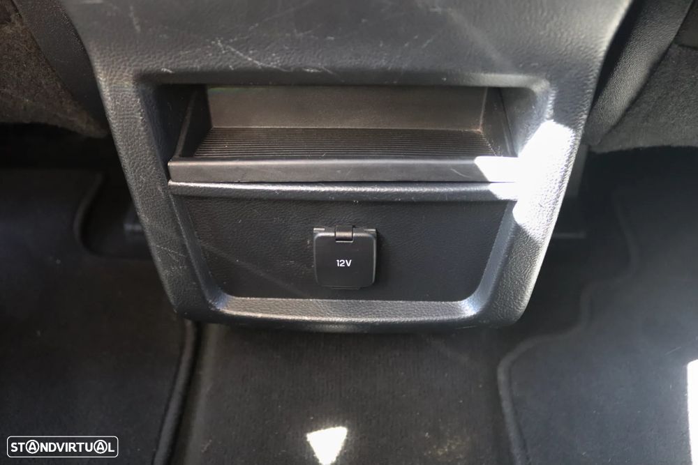 Ford S-Max - 26