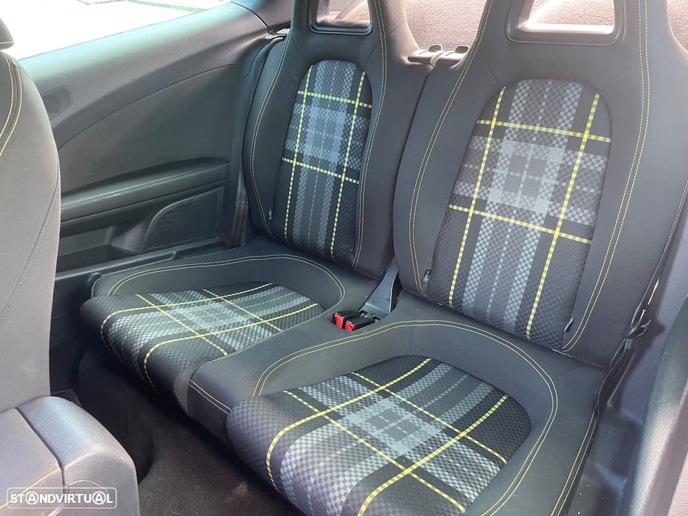 VW Scirocco 2.0 TDI Blue Motion Technologie DSG Club - 18