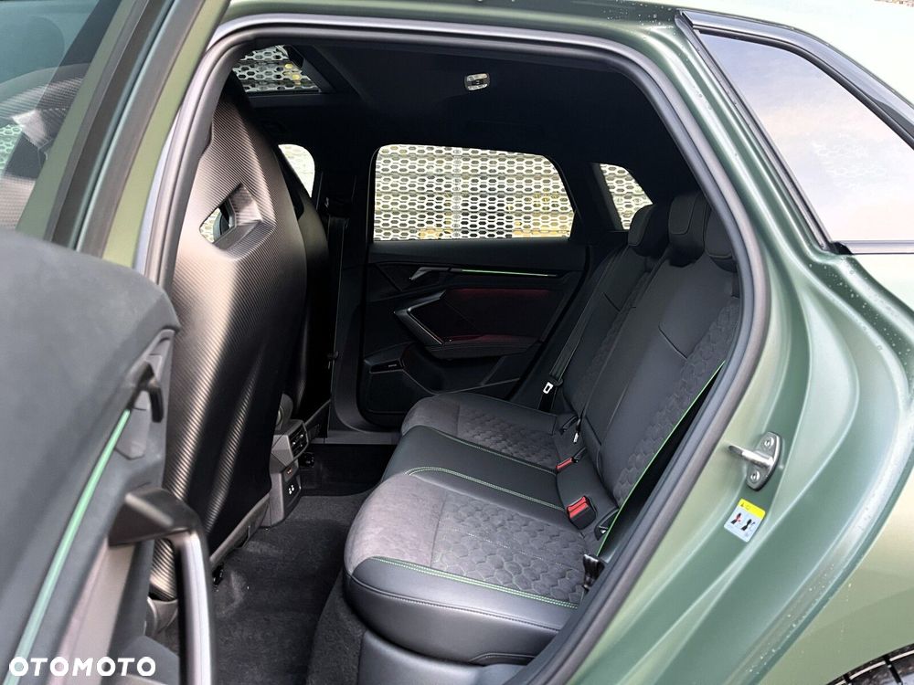 Audi RS3 Sportback - 19