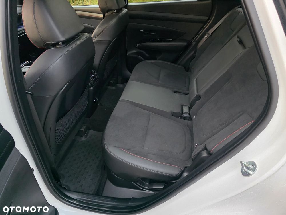 Hyundai Tucson 1.6 T-GDi HEV N-Line 2WD - 21