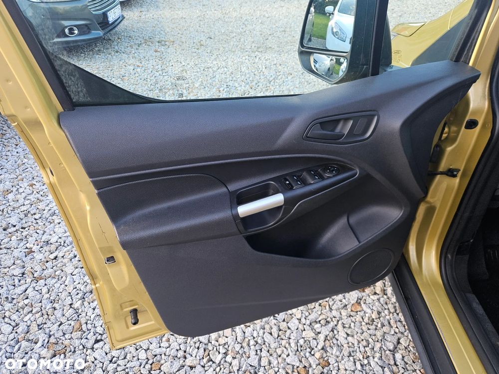 Ford Tourneo Connect 1.0 EcoBoost Start-Stop Trend - 23