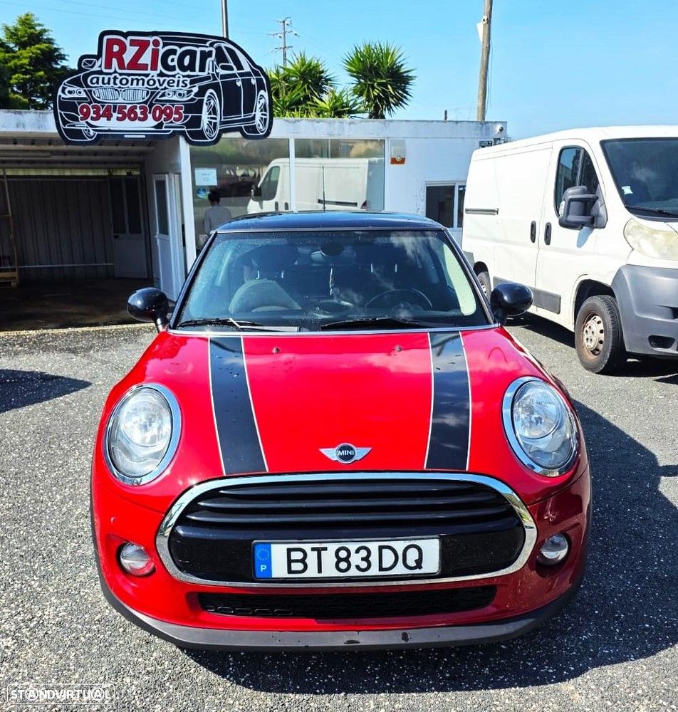 MINI 3 Portas Cooper D - 2