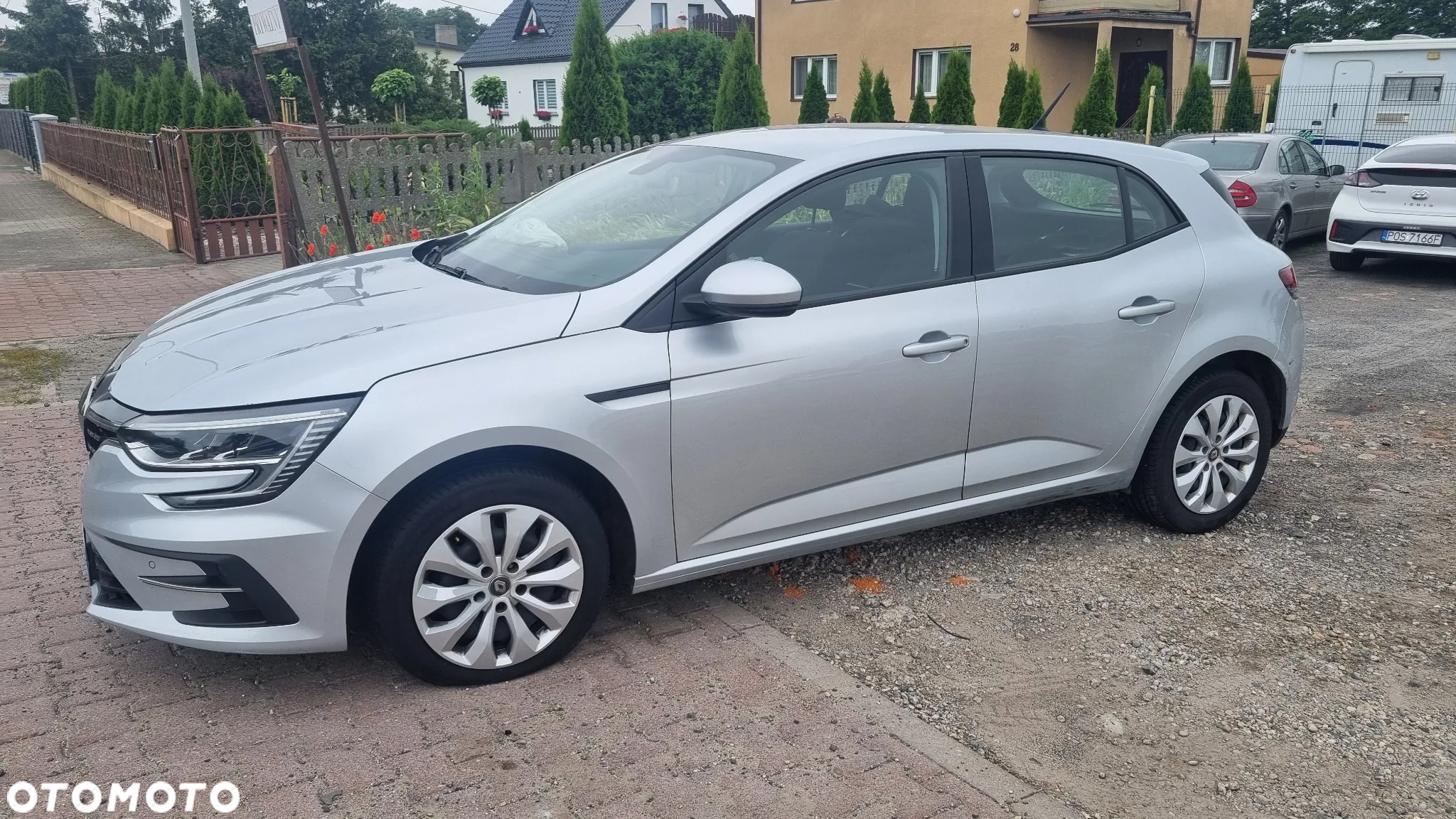 Renault Megane 1.5 Blue dCi Business - 9