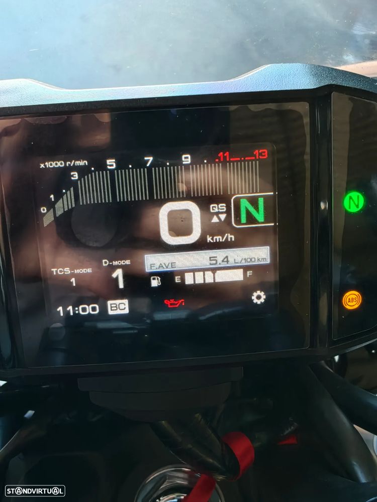 Yamaha MT-09 - 11