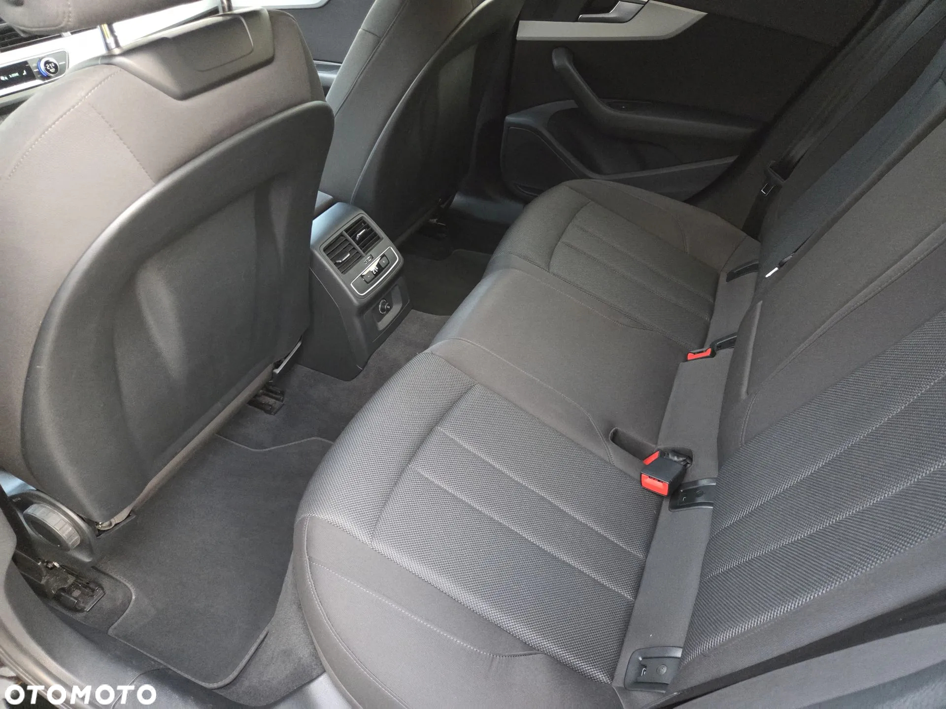 Audi A4 Allroad quattro 40 TDI S tronic - 28