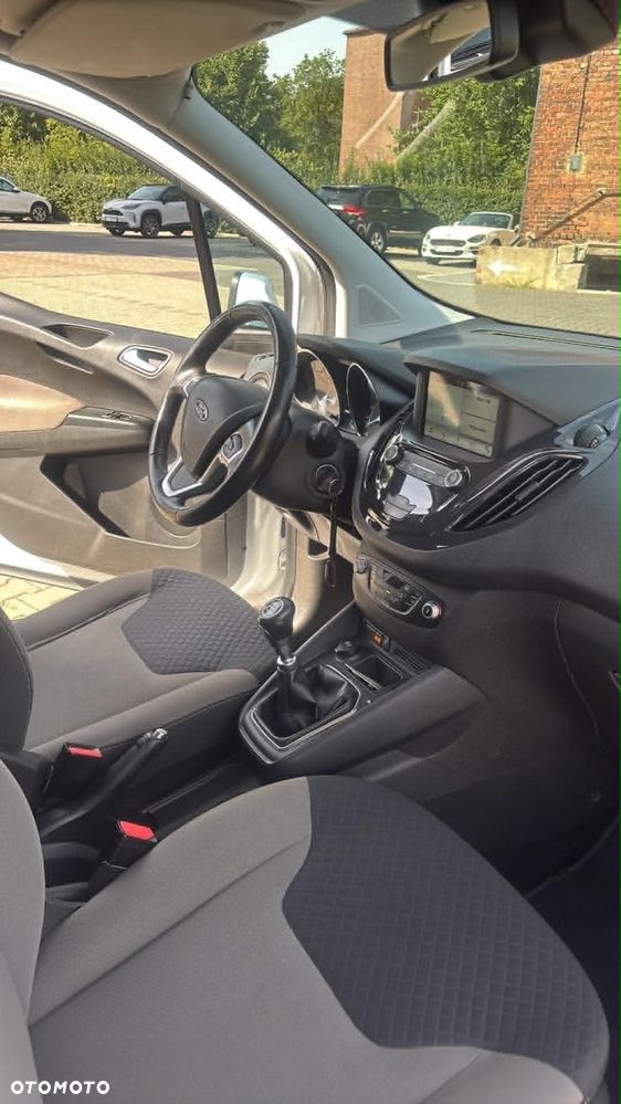 Ford Tourneo Courier 1.0 EcoBoost Titanium - 7