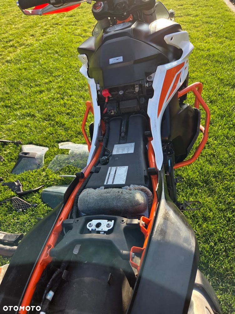 KTM Adventure 790 - 8