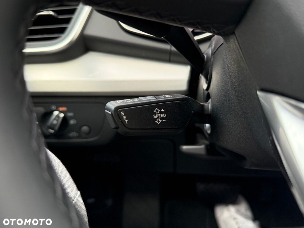 Audi Q5 Sportback - 24