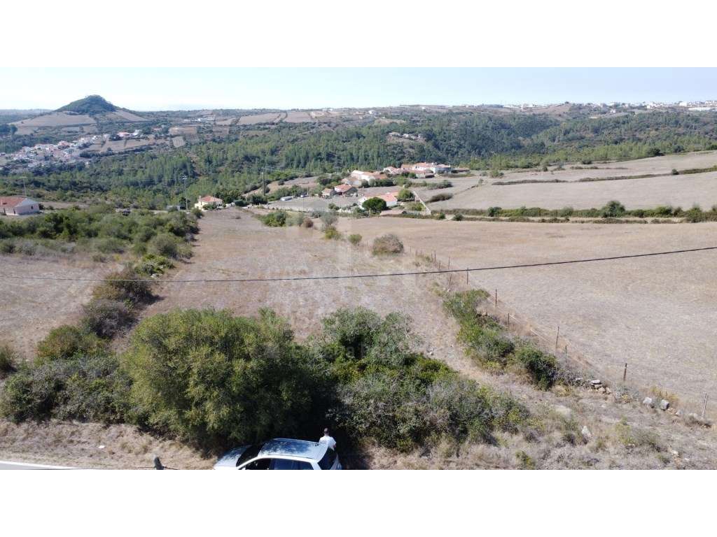 Vende Terreno - Ericeira 18 km, A Casa das Casas