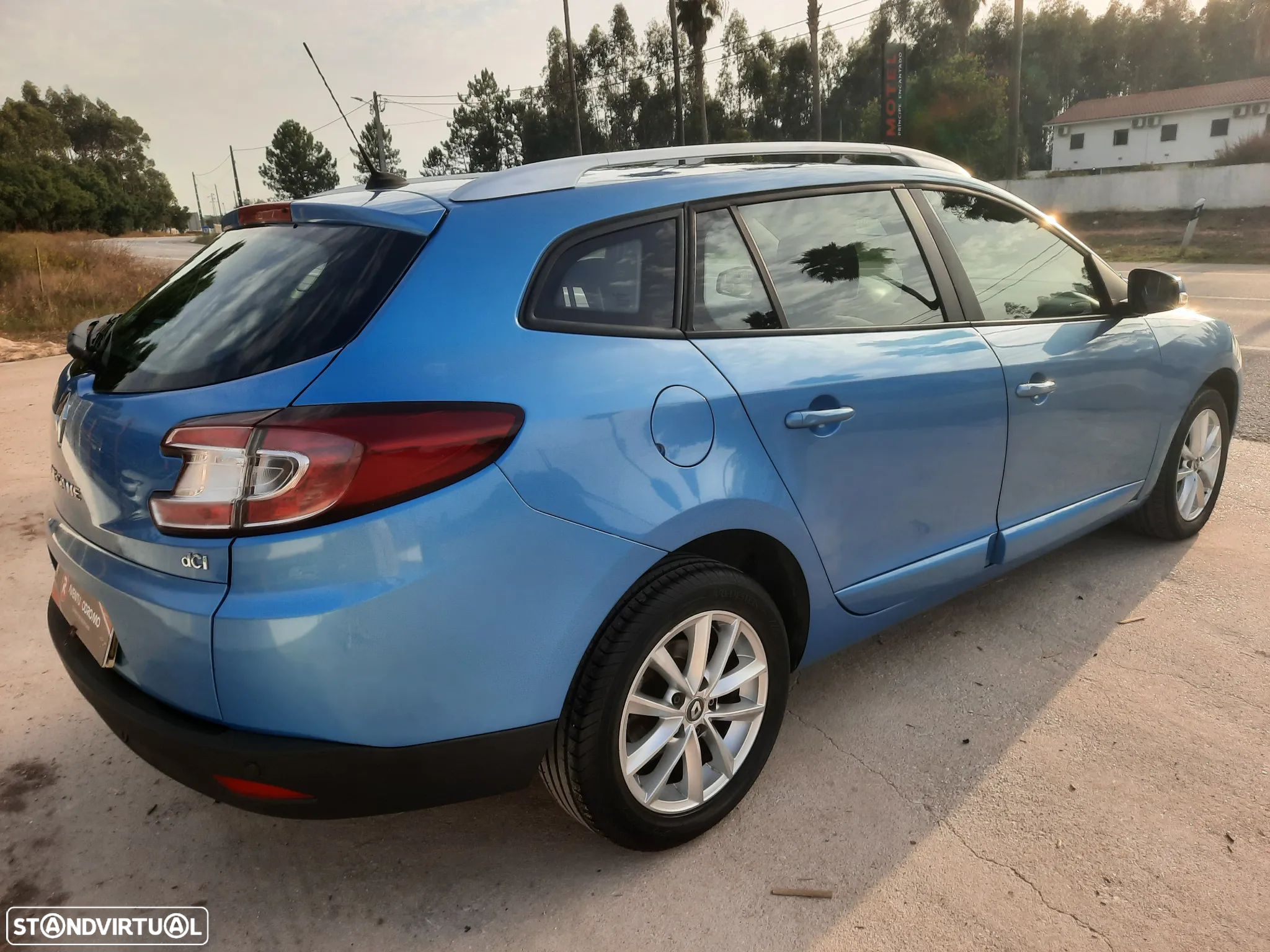 Renault Mégane Sport Tourer - 14