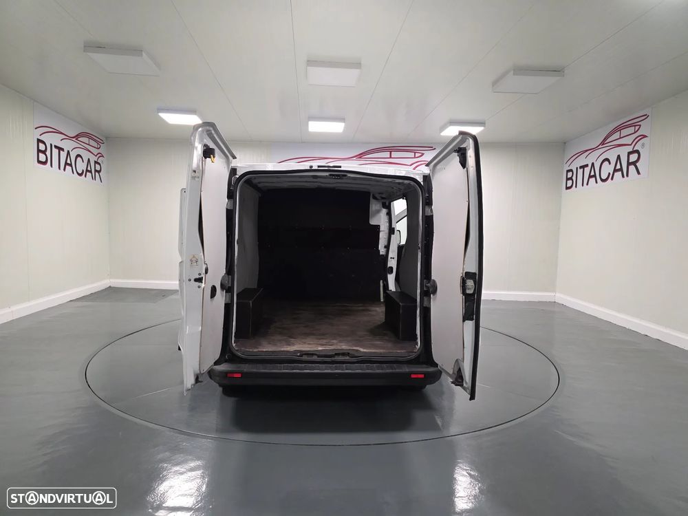 Renault TRAFIC 2.0 DCI 120CV IVA DEDUTIVEL - 35