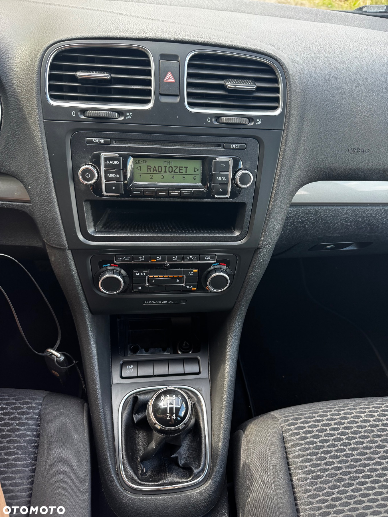 Volkswagen Golf 2.0 TDI DPF Trendline - 23
