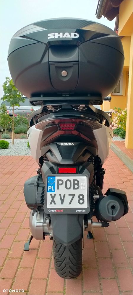Honda NSS - 21