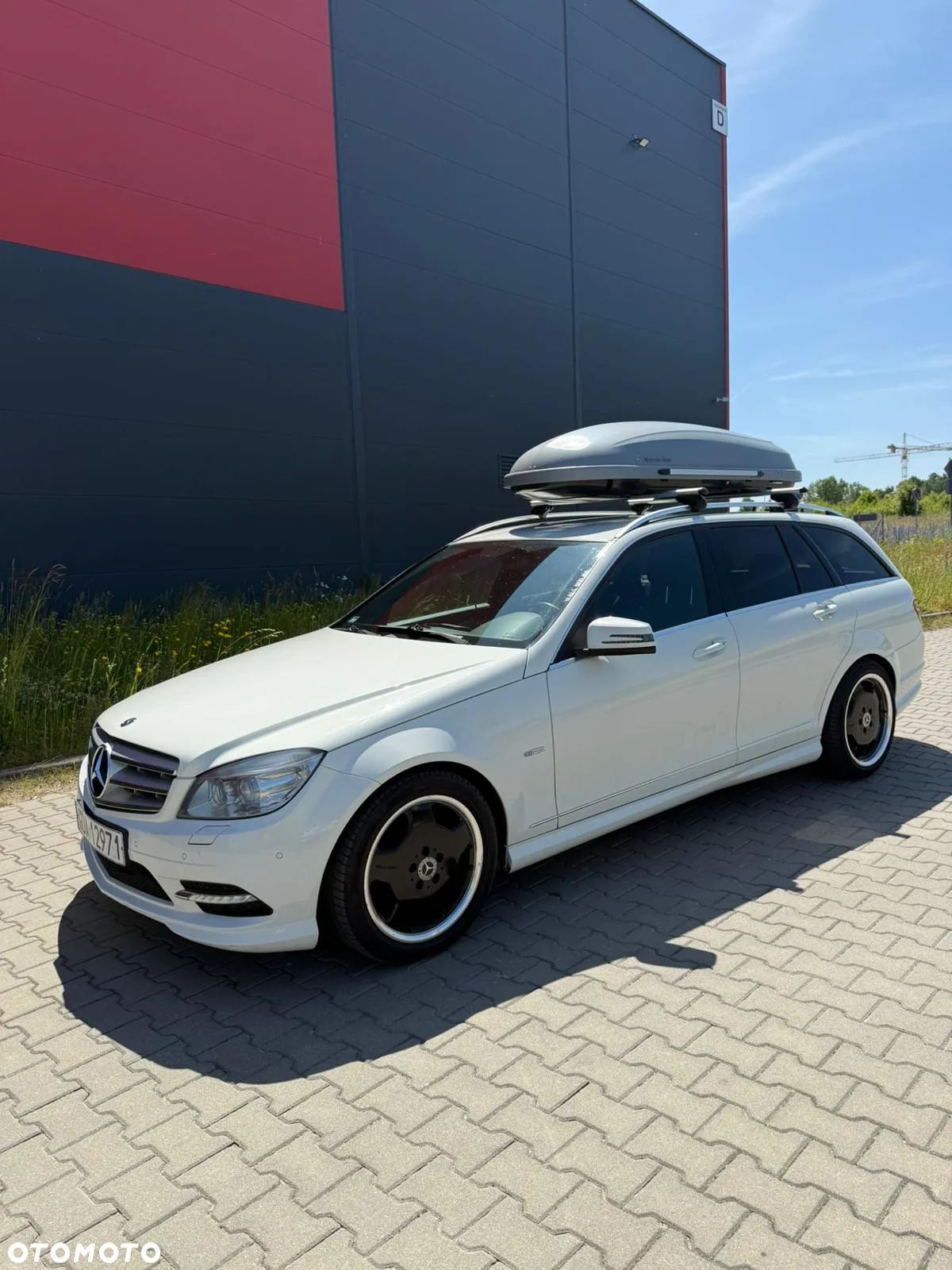 Mercedes-Benz Klasa C 180 T CGI Automatik BlueEFFICIENCY Avantgarde - 1