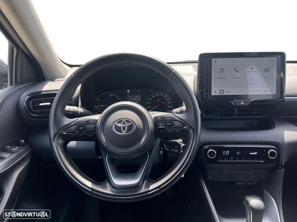 Toyota Yaris - 12