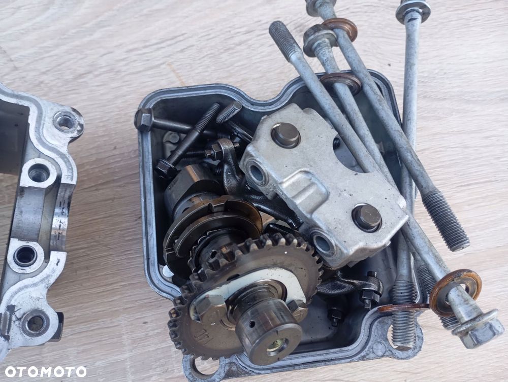 suzuki burgman 400 k1 k2 glowica - 4