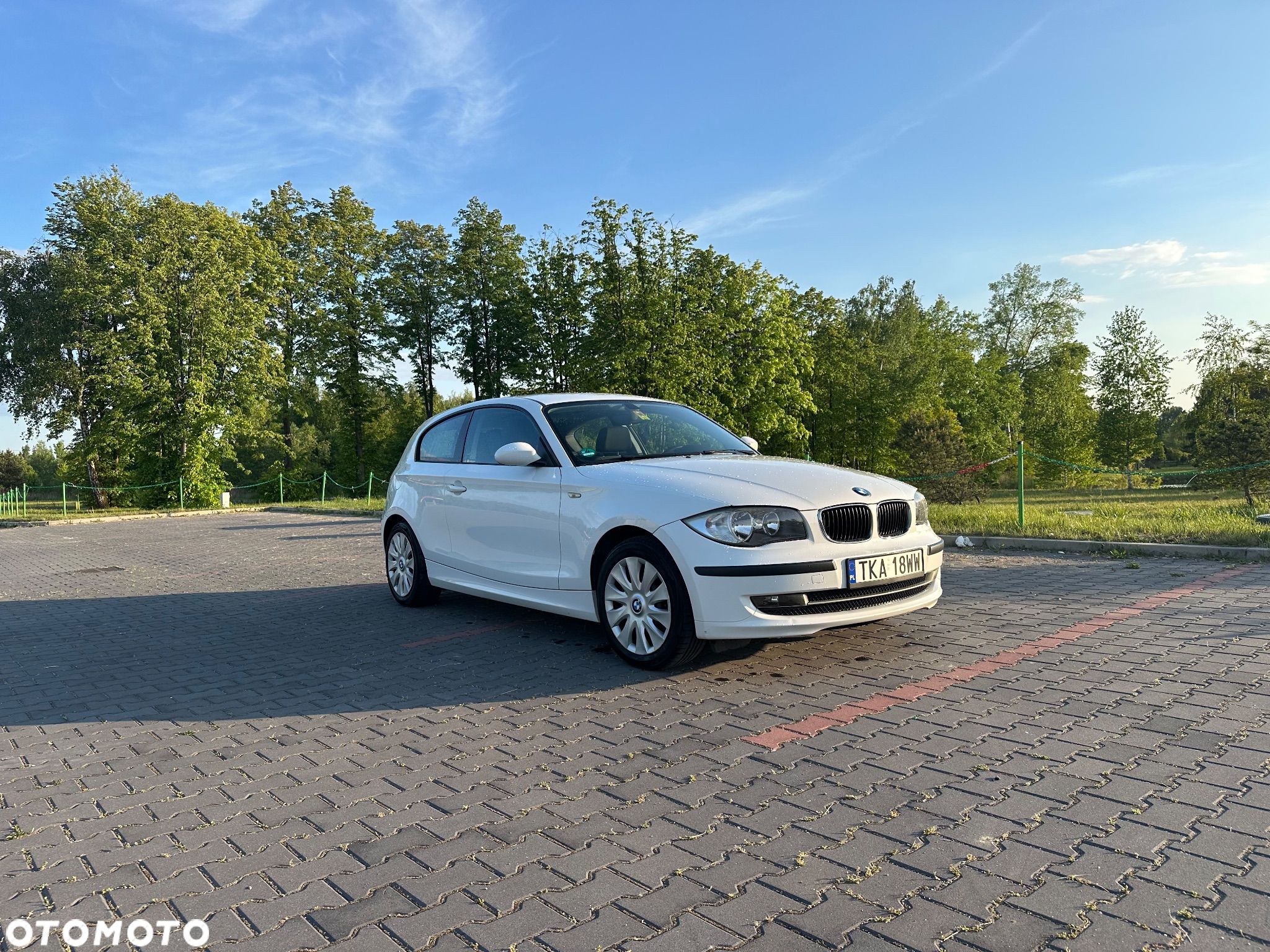 BMW Seria 1 116i - 1