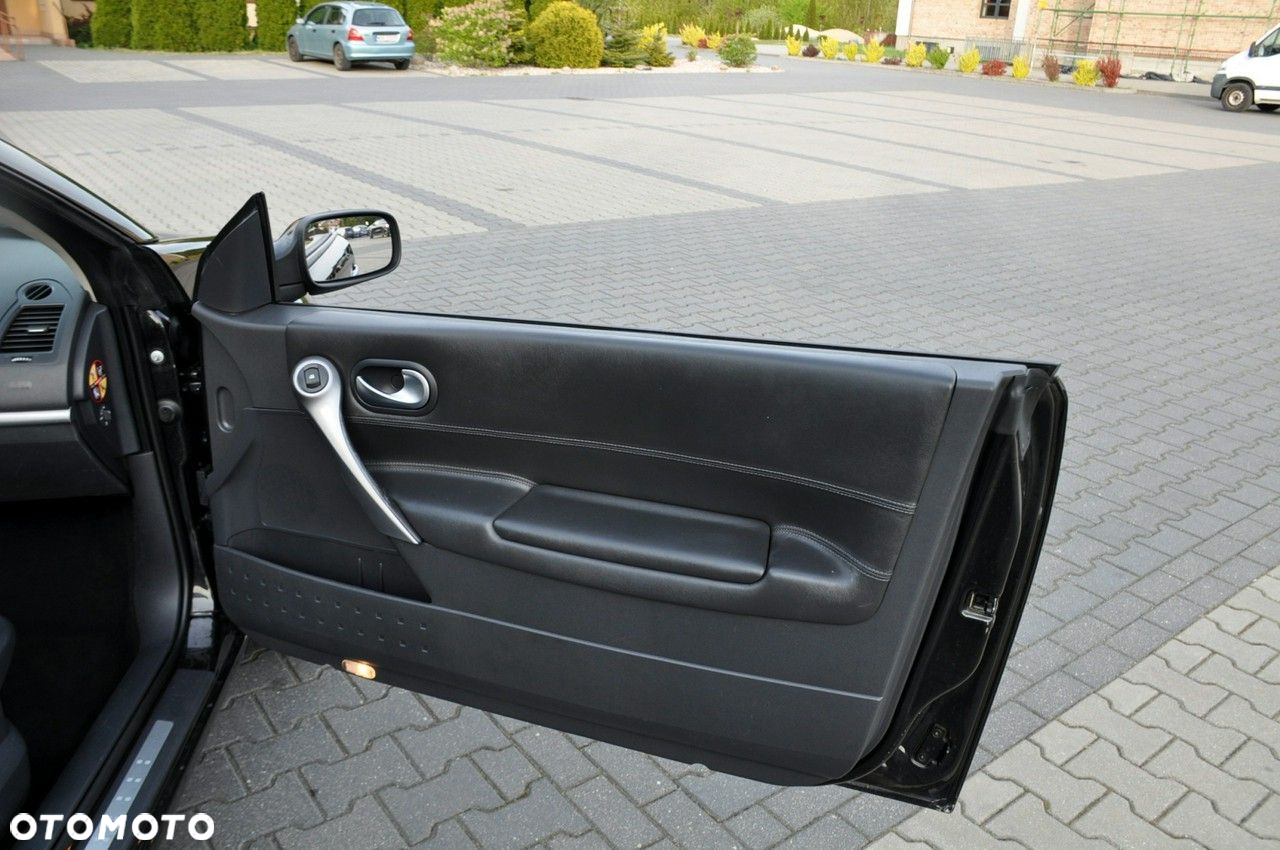 Renault Megane - 24