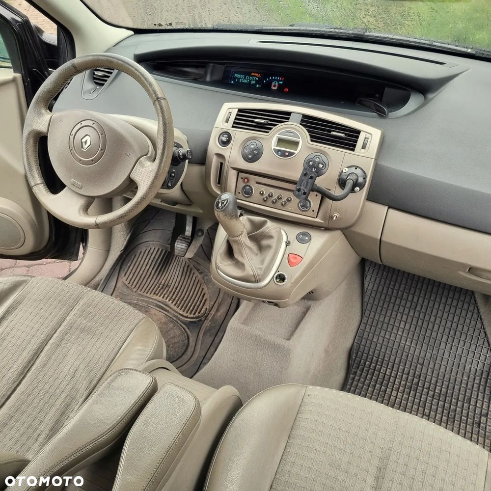 Renault Scenic 1.6 Confort Privilege - 7