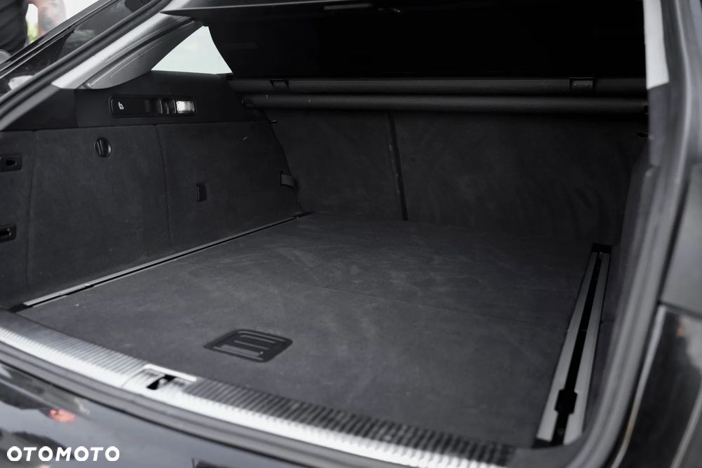Audi A6 Avant 2.0 TDI ultra S tronic - 23