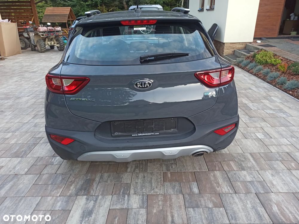 Kia Stonic 1.2 Edition 7 - 9