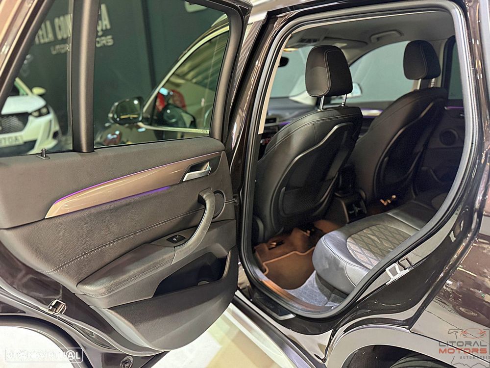 BMW X1 sDrive18i Aut. xLine - 16