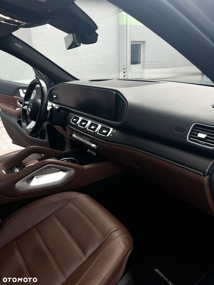 Mercedes-Benz GLS - 18