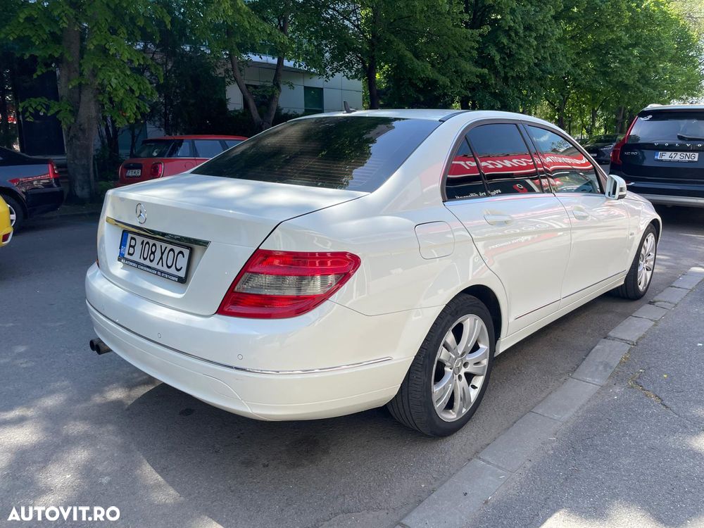 Mercedes-Benz C - 3