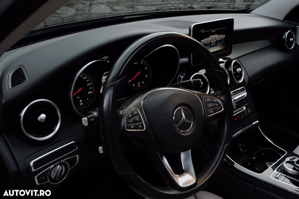 Mercedes-Benz C 220 (BlueTEC) d 7G-TRONIC AMG Line - 2