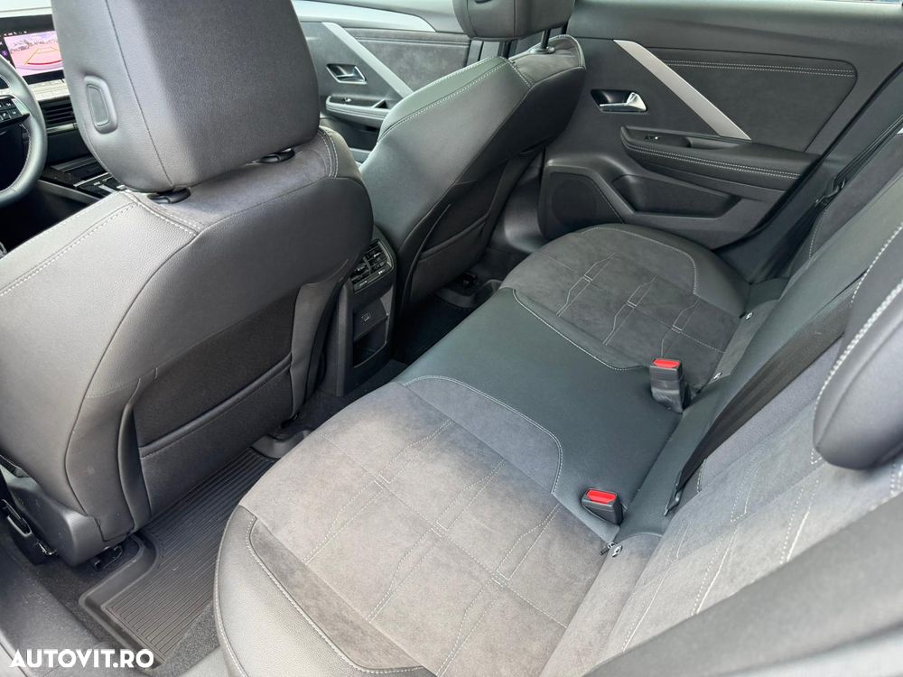 Opel Astra Ultimate - 15