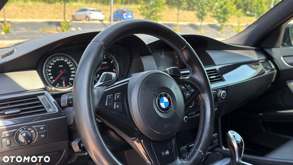 BMW Seria 5 - 29