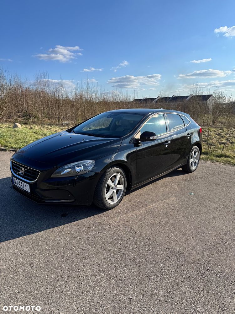 Volvo V40 T3 Kinetic - 1