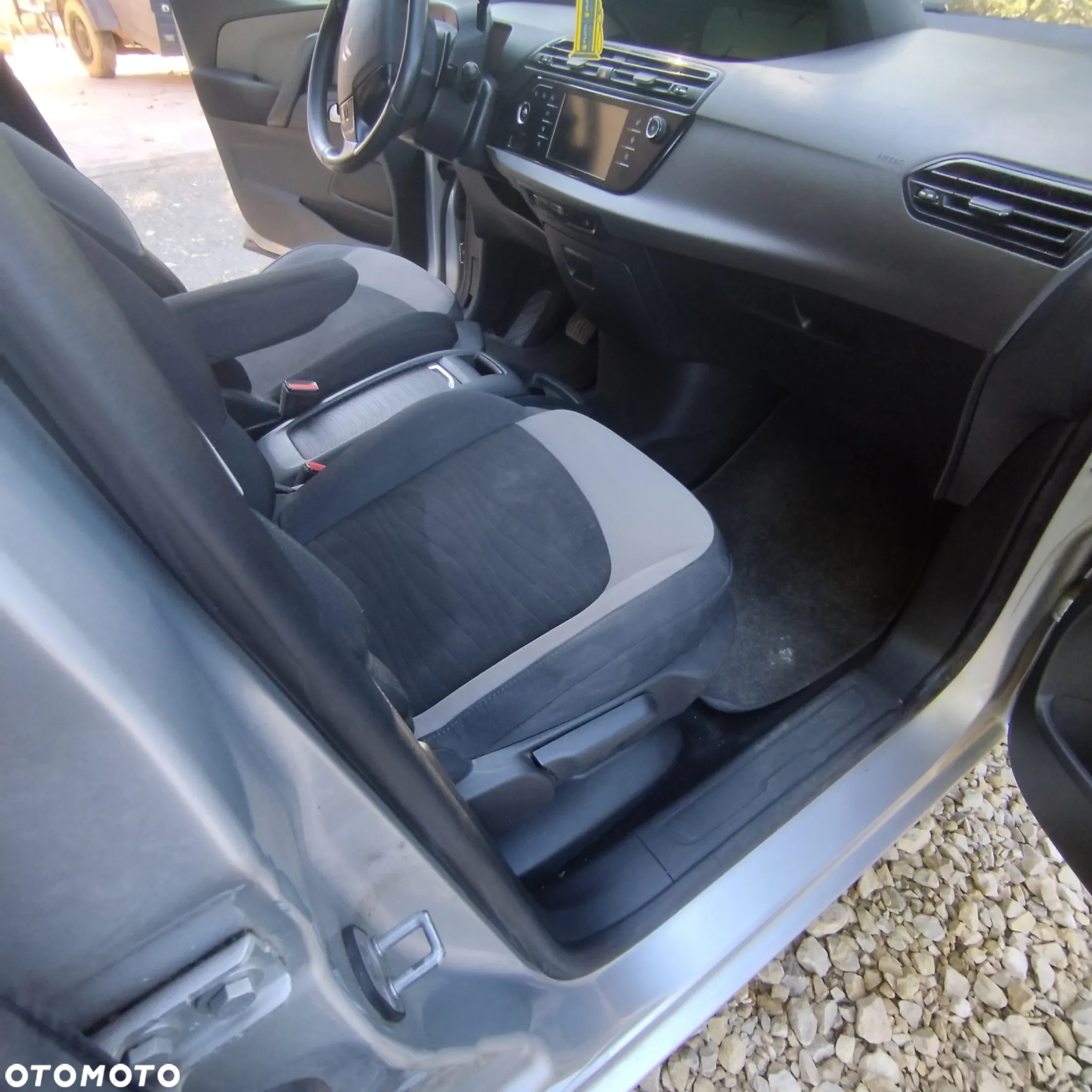 Citroën C4 Picasso - 8
