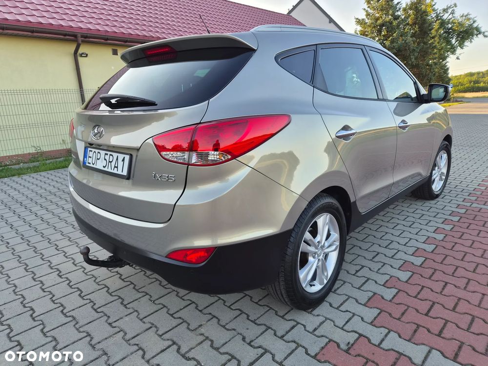 Hyundai ix35 2.0 2WD Style - 19