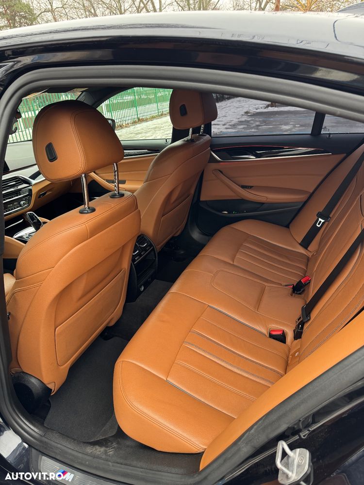 BMW Seria 5 530d xDrive AT - 5