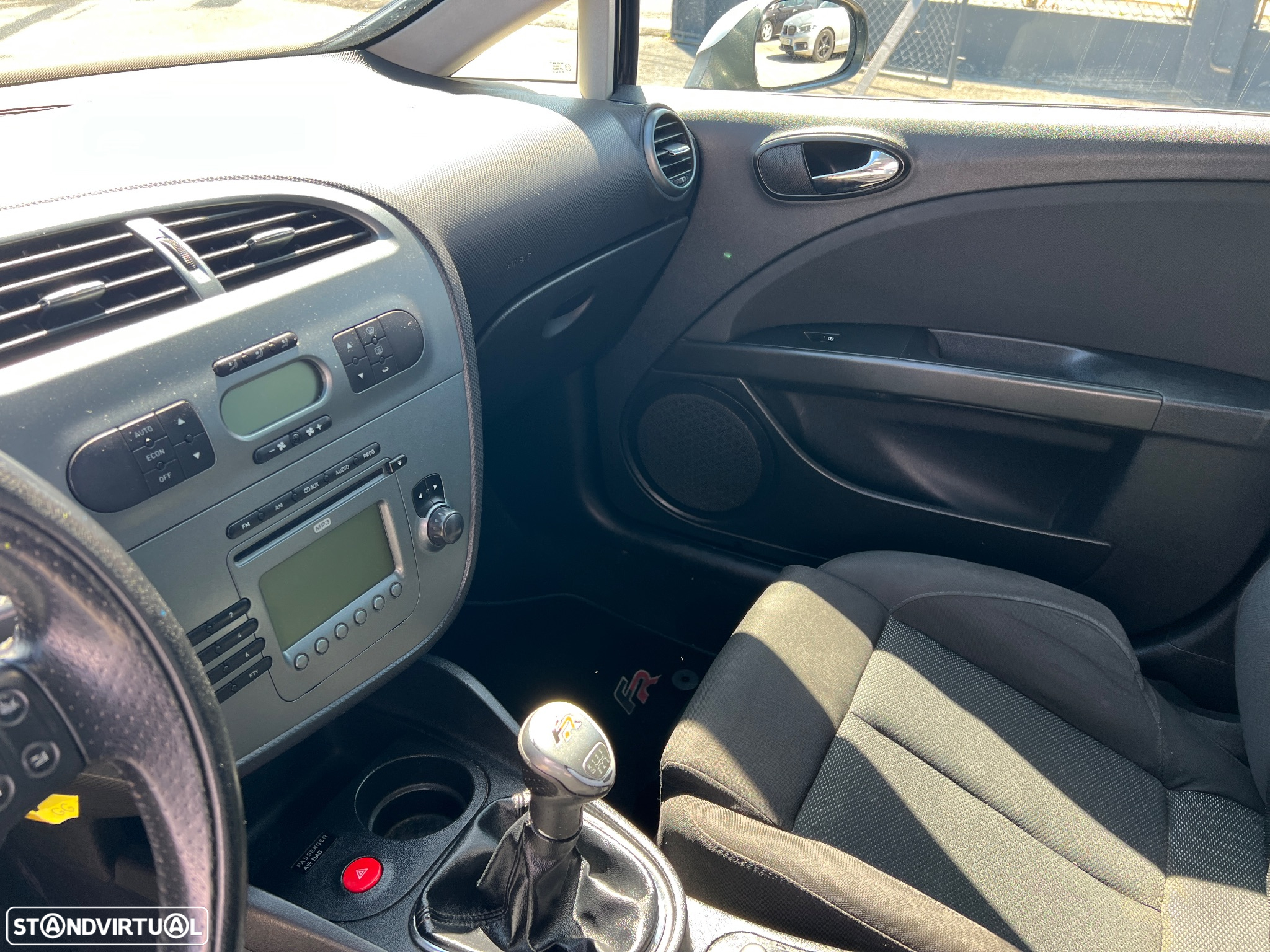 SEAT Leon 2.0 TDI FR 18 Tiago Monteiro - 36